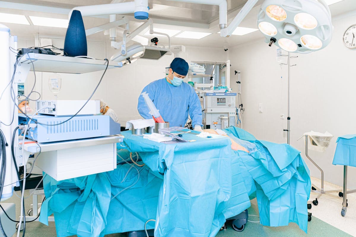 Medical team performing dental implant procedure in Istanbul