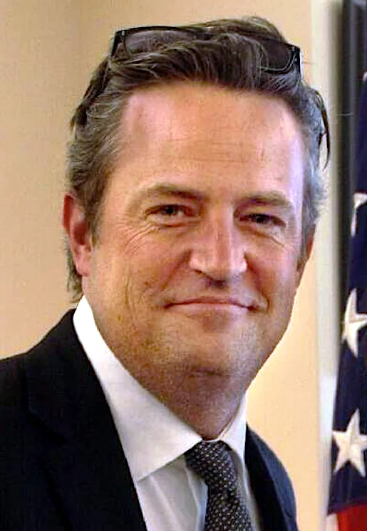 Matthew Perry's Teeth: A Smile Transformation Timeline Through the Friends Years