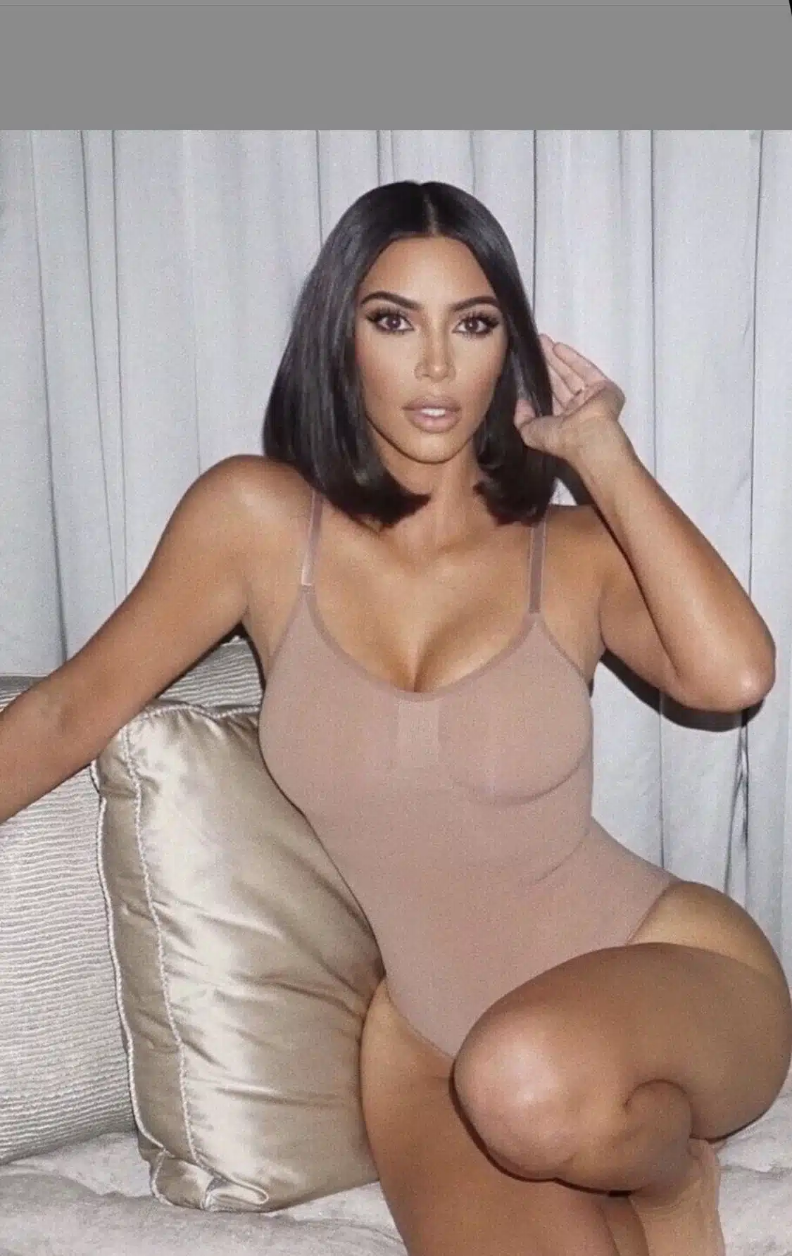 Kim Kardashian smile geometry